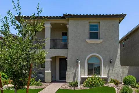 2601 S Entwistle St, Gilbert, AZ 85295