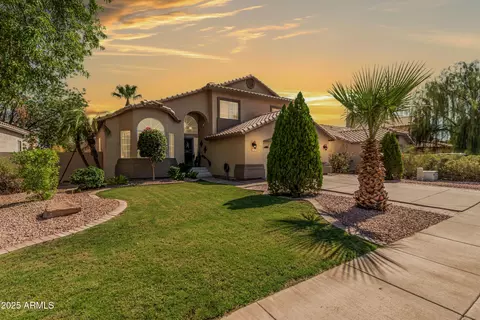 929 W Palo Verde St, Gilbert, AZ 85233
