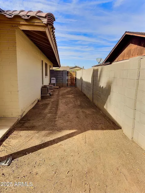 Exterior - 1455 W Posada Ave, Mesa, AZ 85202 photo 4 of 5