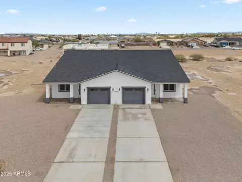 14055 S Berwick Rd, Arizona City, AZ 85123