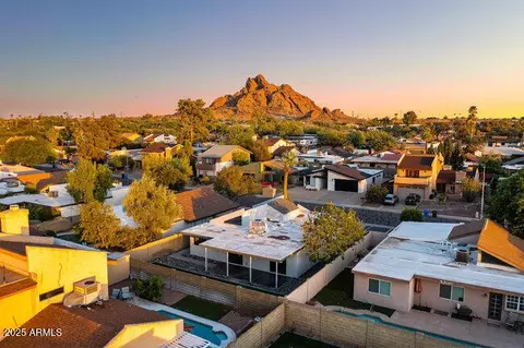 View/Area - 5446 E Cambridge Ave, Phoenix, AZ 85008 photo 4 of 8