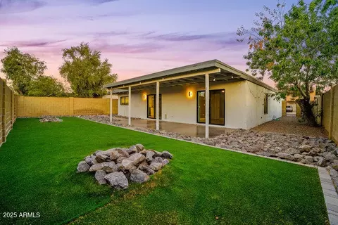 Exterior - 5446 E Cambridge Ave, Phoenix, AZ 85008 photo 8 of 10