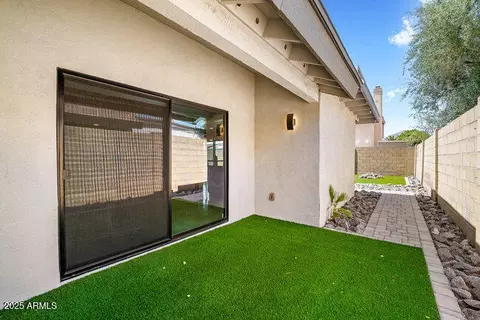 Exterior - 5446 E Cambridge Ave, Phoenix, AZ 85008 photo 3 of 10