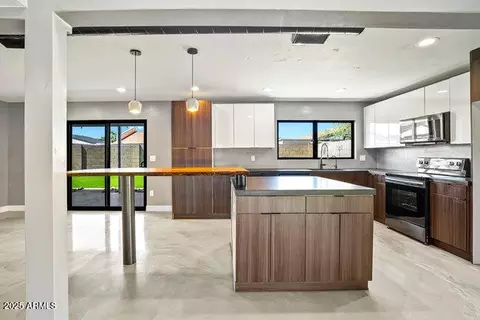 Kitchen - 5446 E Cambridge Ave, Phoenix, AZ 85008 photo 1 of 7