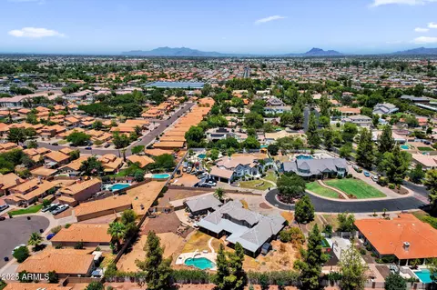 View/Area - 4617 E Grove Cir, Mesa, AZ 85206 photo 7 of 10