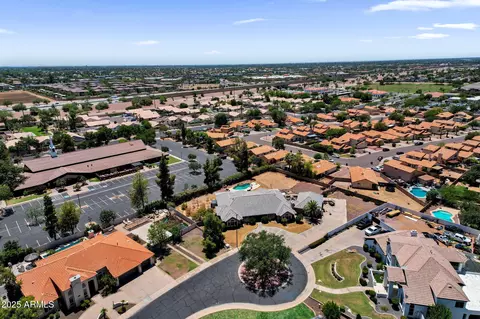 View/Area - 4617 E Grove Cir, Mesa, AZ 85206 photo 1 of 10