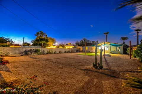1635 W Roma Ave, Phoenix, AZ 85015