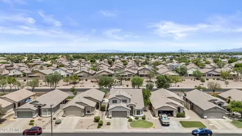 652 E Devon Dr, Gilbert, AZ 85296 photo 43