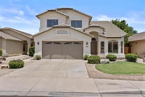 652 E Devon Dr, Gilbert, AZ 85296