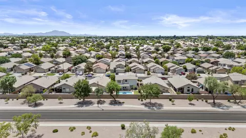 652 E Devon Dr, Gilbert, AZ 85296 photo 44