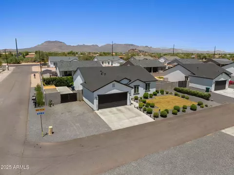 10534 E Butte St, Apache Junction, AZ 85120
