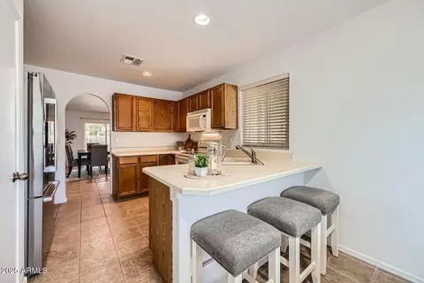 Kitchen - 4343 E Ford Ave, Gilbert, AZ 85234 photo 2 of 3