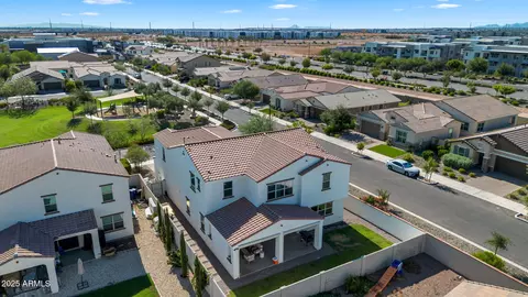 View/Area - 9418 E Theia Dr, Mesa, AZ 85212 photo 3 of 4