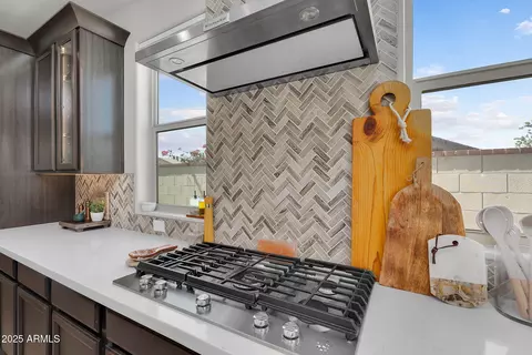 Kitchen - 9418 E Theia Dr, Mesa, AZ 85212 photo 8 of 8