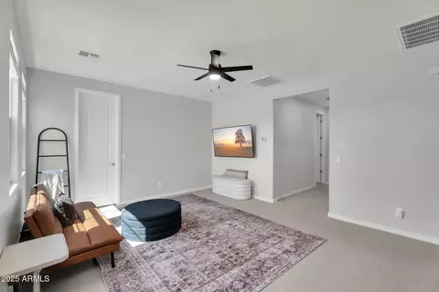 Entry Way - 9418 E Theia Dr, Mesa, AZ 85212 photo 5 of 7