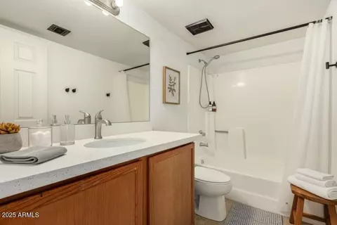 Bath - 1720 E Thunderbird Rd #1094, Phoenix, AZ 85022 photo 4 of 4