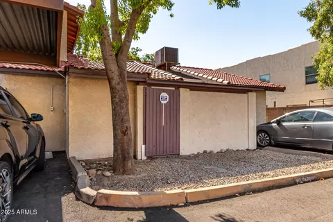 2438 E Tracy Ln #4, Phoenix, AZ 85032 photo 29