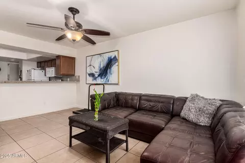 2438 E Tracy Ln #4, Phoenix, AZ 85032 photo 9
