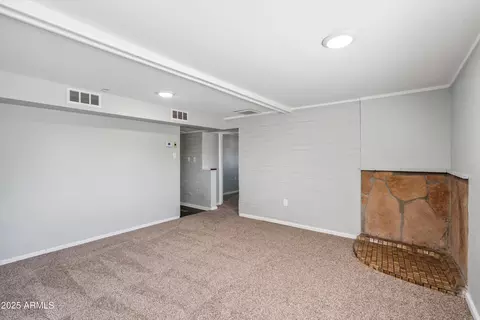 Living - 1406 S Cedar Dr, Apache Junction, AZ 85120 photo 1 of 1