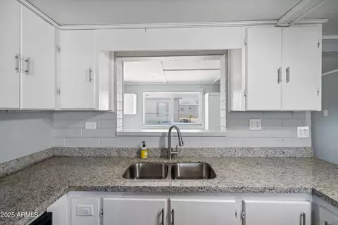 Kitchen - 1406 S Cedar Dr, Apache Junction, AZ 85120 photo 2 of 3