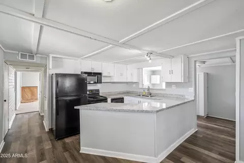 Kitchen - 1406 S Cedar Dr, Apache Junction, AZ 85120 photo 1 of 3