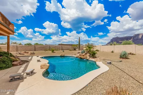 Exterior - 1025 N Boyd Rd, Apache Junction, AZ 85119 photo 9 of 13