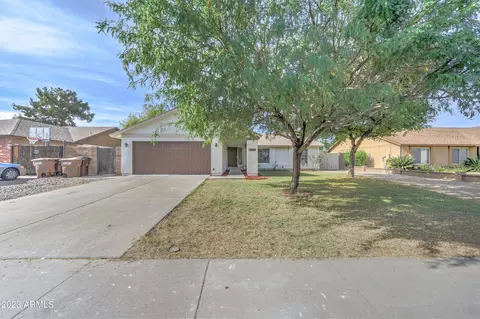 7113 W Sunnyside Dr, Peoria, AZ 85345