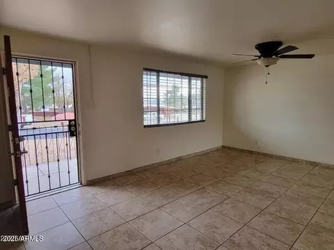 433 Crestview Pl, Bisbee, AZ 85603 photo 3