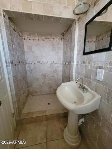 433 Crestview Pl, Bisbee, AZ 85603 photo 17