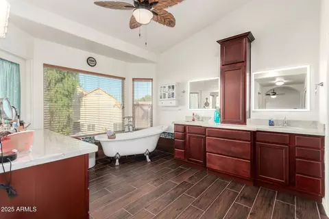 844 W Sherri Dr, Gilbert, AZ 85233 photo 20