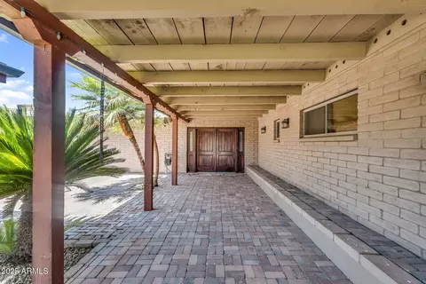 Exterior - 414 E Morgan Dr, Gilbert, AZ 85295 photo 2 of 8