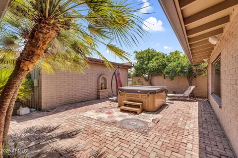 Exterior - 414 E Morgan Dr, Gilbert, AZ 85295 photo 3 of 8