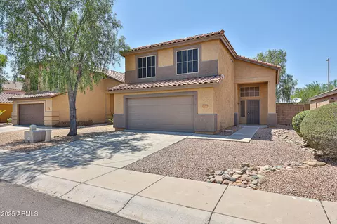 18204 N Skyhawk Dr, Surprise, AZ 85374