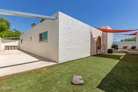 2052 E Aspen Dr, Tempe, AZ 85282 photo 32