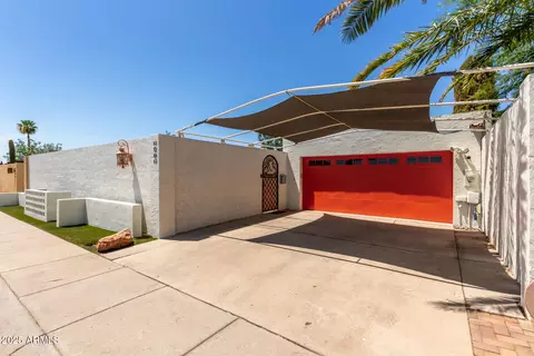 2052 E Aspen Dr, Tempe, AZ 85282 photo 2