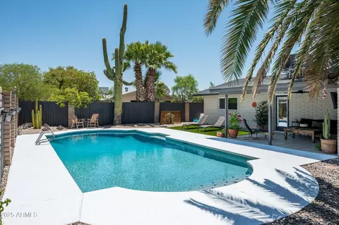 2828 E Surrey Ave, Phoenix, AZ 85032 photo 25