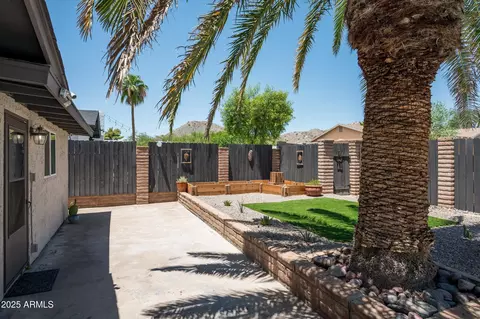 2828 E Surrey Ave, Phoenix, AZ 85032 photo 26