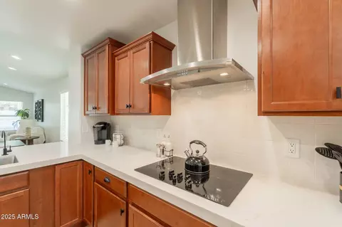 Kitchen - 10236 E Kinetic Dr, Mesa, AZ 85212 photo 4 of 5