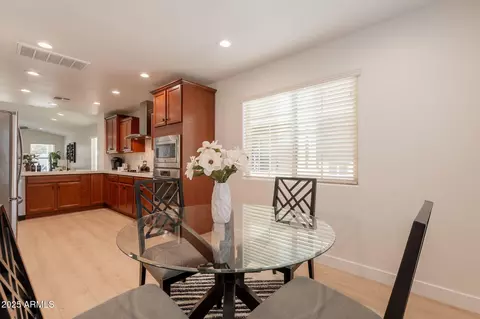Dining - 10236 E Kinetic Dr, Mesa, AZ 85212 photo 5 of 9