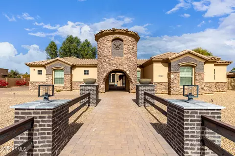 18346 W Rancho Ct, Litchfield Park, AZ 85340