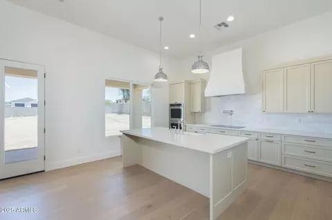 Kitchen - 2099 N 77th Pl, Mesa, AZ 85207 photo 1 of 5