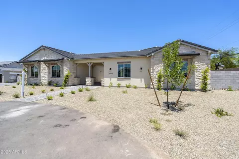 Exterior - 2099 N 77th Pl, Mesa, AZ 85207 photo 4 of 9