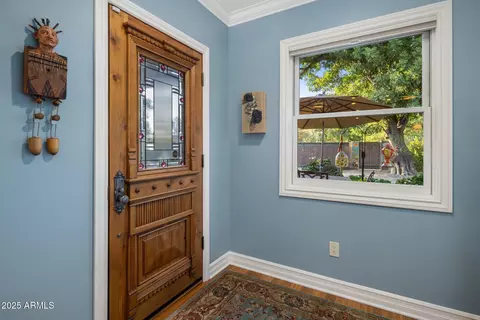 2803 E Sherran Ln, Phoenix, AZ 85016 photo 8