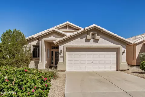 18314 N Coyote Lakes Pkwy, Surprise, AZ 85378