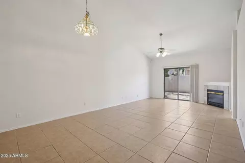 Living - 45 E 9th Pl #31, Mesa, AZ 85201 photo 3 of 4
