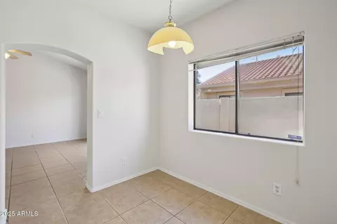 Dining - 45 E 9th Pl #31, Mesa, AZ 85201 photo 1 of 1