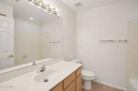 Bath - 45 E 9th Pl #31, Mesa, AZ 85201 photo 2 of 4