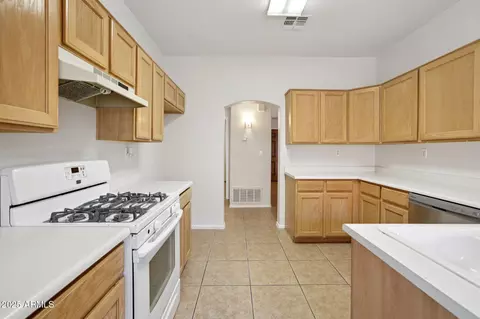 Kitchen - 45 E 9th Pl #31, Mesa, AZ 85201 photo 1 of 3