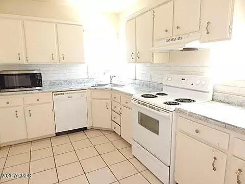 Kitchen - 409 E Narramore Ave, Buckeye, AZ 85326 photo 1 of 1