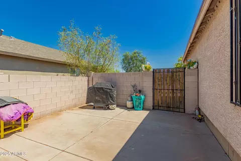 1712 Encinas Ln, Phoenix, AZ 85040 photo 23